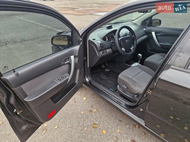 Черный Шевроле Авео, объемом двигателя 1.5 л и пробегом 256 тыс. км за 4600 $, фото 16 на Automoto.ua