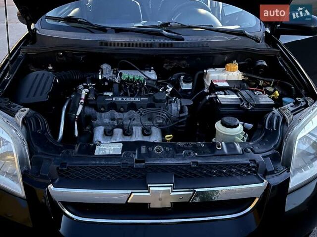 Черный Шевроле Авео, объемом двигателя 1.5 л и пробегом 230 тыс. км за 4200 $, фото 10 на Automoto.ua