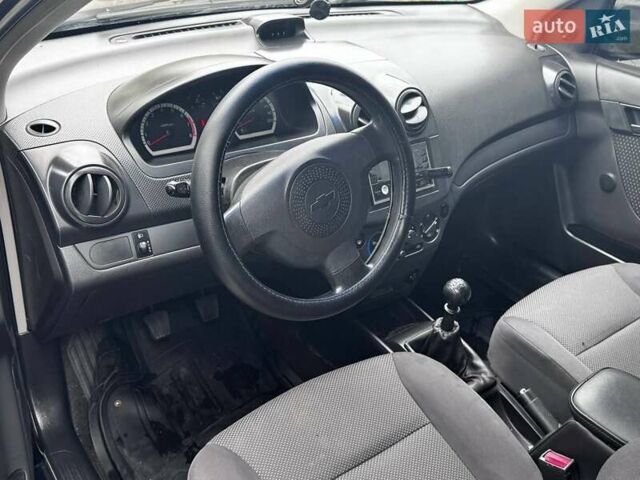 Черный Шевроле Авео, объемом двигателя 1.5 л и пробегом 232 тыс. км за 3800 $, фото 17 на Automoto.ua