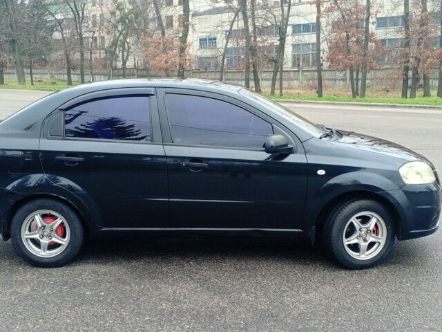 Черный Шевроле Авео, объемом двигателя 1.5 л и пробегом 205 тыс. км за 4200 $, фото 2 на Automoto.ua