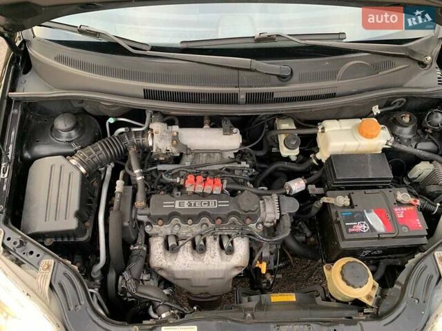 Черный Шевроле Авео, объемом двигателя 1.5 л и пробегом 205 тыс. км за 3650 $, фото 12 на Automoto.ua