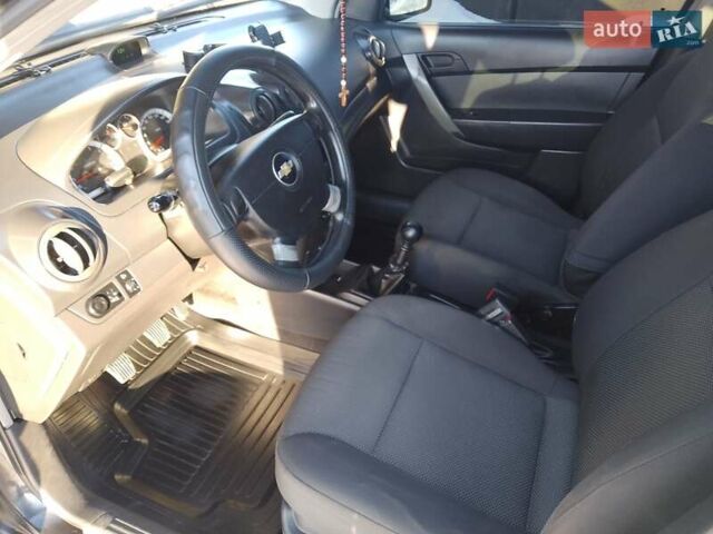 Чорний Шевроле Авео, об'ємом двигуна 1.5 л та пробігом 226 тис. км за 3600 $, фото 5 на Automoto.ua