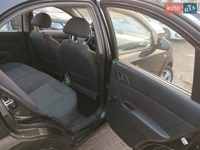 Чорний Шевроле Авео, об'ємом двигуна 1.5 л та пробігом 193 тис. км за 4700 $, фото 46 на Automoto.ua
