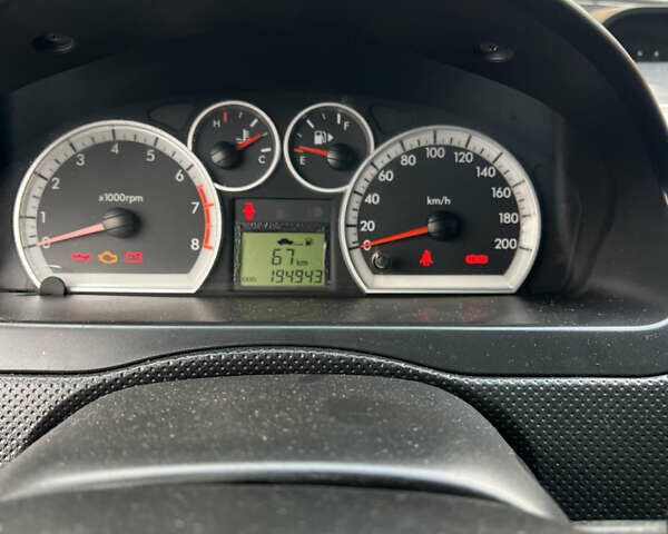 Чорний Шевроле Авео, об'ємом двигуна 1.5 л та пробігом 195 тис. км за 3450 $, фото 19 на Automoto.ua