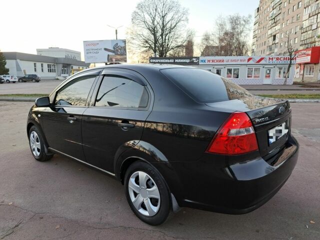 Черный Шевроле Авео, объемом двигателя 1.5 л и пробегом 275 тыс. км за 4300 $, фото 7 на Automoto.ua