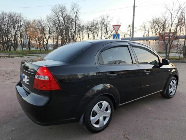 Черный Шевроле Авео, объемом двигателя 1.5 л и пробегом 275 тыс. км за 4300 $, фото 5 на Automoto.ua