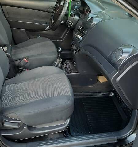 Черный Шевроле Авео, объемом двигателя 0 л и пробегом 154 тыс. км за 4900 $, фото 3 на Automoto.ua