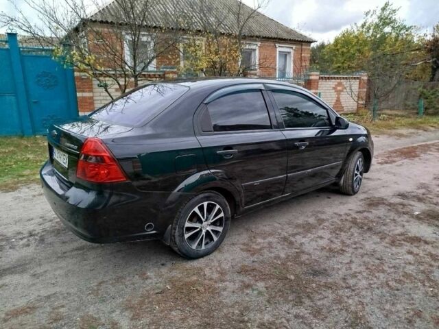 Черный Шевроле Авео, объемом двигателя 1.5 л и пробегом 200 тыс. км за 3800 $, фото 2 на Automoto.ua