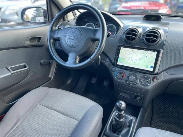 Черный Шевроле Авео, объемом двигателя 1.5 л и пробегом 205 тыс. км за 4500 $, фото 9 на Automoto.ua