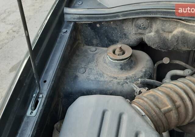 Черный Шевроле Авео, объемом двигателя 0 л и пробегом 154 тыс. км за 4900 $, фото 4 на Automoto.ua