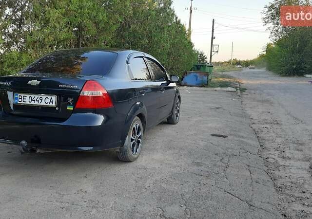 Черный Шевроле Авео, объемом двигателя 0 л и пробегом 154 тыс. км за 4900 $, фото 2 на Automoto.ua