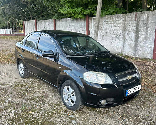 Черный Шевроле Авео, объемом двигателя 1.5 л и пробегом 244 тыс. км за 3999 $, фото 2 на Automoto.ua