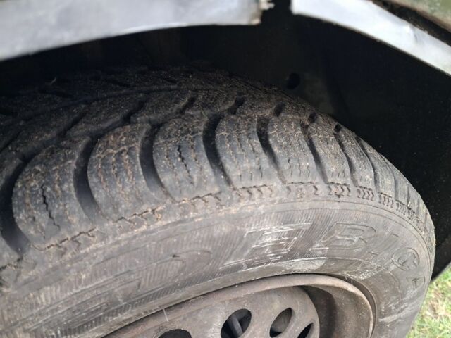 Черный Шевроле Авео, объемом двигателя 1.5 л и пробегом 300 тыс. км за 2100 $, фото 9 на Automoto.ua