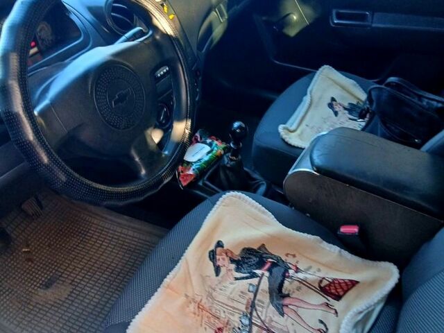 Черный Шевроле Авео, объемом двигателя 1.5 л и пробегом 242 тыс. км за 2500 $, фото 3 на Automoto.ua