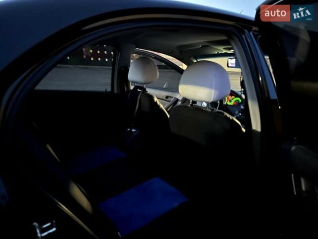 Черный Шевроле Авео, объемом двигателя 1.5 л и пробегом 230 тыс. км за 4200 $, фото 44 на Automoto.ua