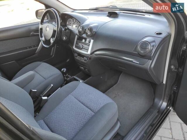 Черный Шевроле Авео, объемом двигателя 1.4 л и пробегом 183 тыс. км за 4950 $, фото 17 на Automoto.ua