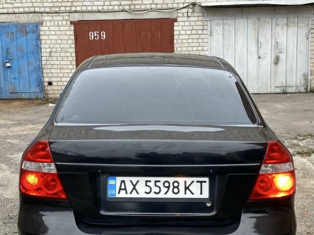 Черный Шевроле Авео, объемом двигателя 1.5 л и пробегом 300 тыс. км за 2900 $, фото 3 на Automoto.ua