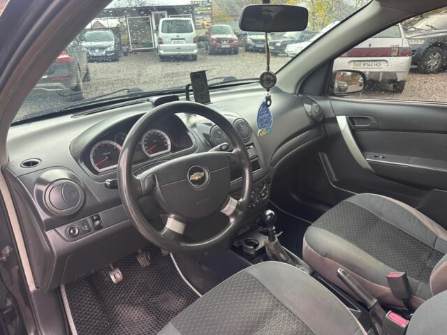 Чорний Шевроле Авео, об'ємом двигуна 1.5 л та пробігом 179 тис. км за 3350 $, фото 16 на Automoto.ua