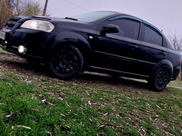 Черный Шевроле Авео, объемом двигателя 1.5 л и пробегом 218 тыс. км за 4000 $, фото 1 на Automoto.ua