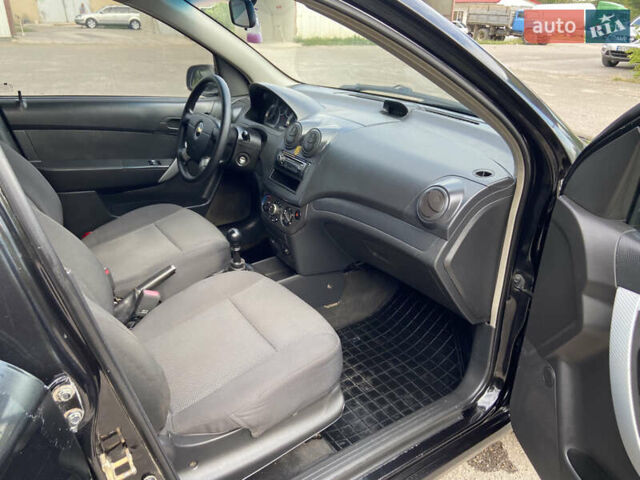 Черный Шевроле Авео, объемом двигателя 1.5 л и пробегом 100 тыс. км за 3700 $, фото 10 на Automoto.ua
