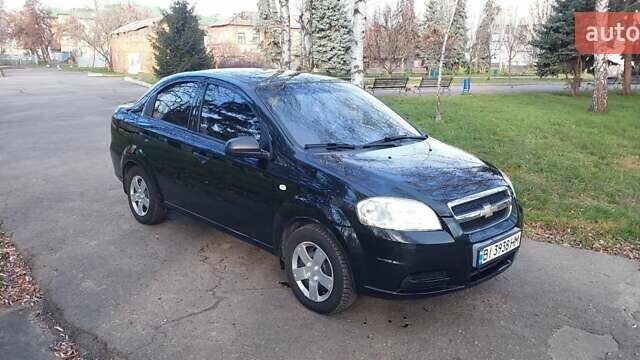 Черный Шевроле Авео, объемом двигателя 1.5 л и пробегом 196 тыс. км за 4000 $, фото 1 на Automoto.ua