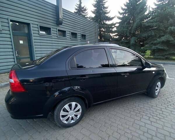 Черный Шевроле Авео, объемом двигателя 1.5 л и пробегом 272 тыс. км за 3250 $, фото 4 на Automoto.ua