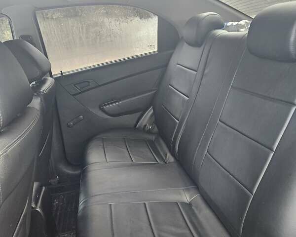 Черный Шевроле Авео, объемом двигателя 1.5 л и пробегом 76 тыс. км за 5000 $, фото 10 на Automoto.ua