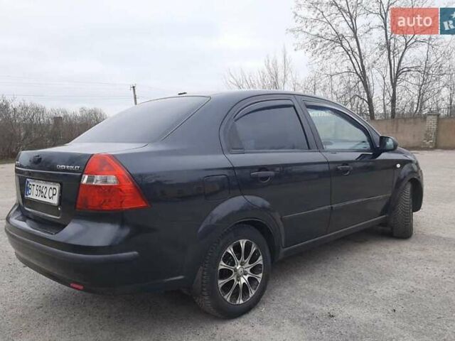 Черный Шевроле Авео, объемом двигателя 1.5 л и пробегом 159 тыс. км за 3750 $, фото 2 на Automoto.ua