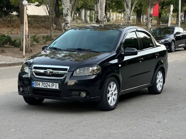 Черный Шевроле Авео, объемом двигателя 1.5 л и пробегом 180 тыс. км за 4500 $, фото 1 на Automoto.ua