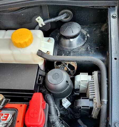 Черный Шевроле Авео, объемом двигателя 1.5 л и пробегом 90 тыс. км за 5100 $, фото 16 на Automoto.ua