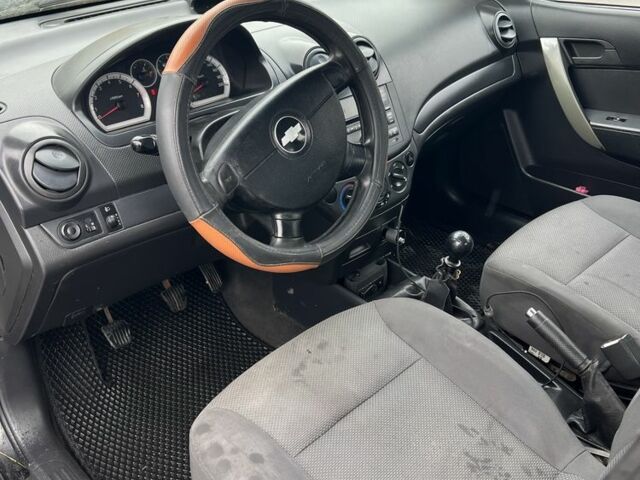 Чорний Шевроле Авео, об'ємом двигуна 1.5 л та пробігом 190 тис. км за 3200 $, фото 10 на Automoto.ua