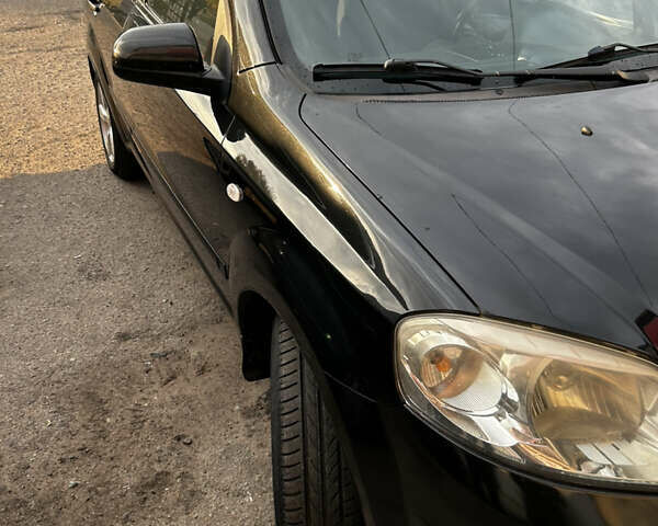 Черный Шевроле Авео, объемом двигателя 1.5 л и пробегом 145 тыс. км за 4200 $, фото 9 на Automoto.ua