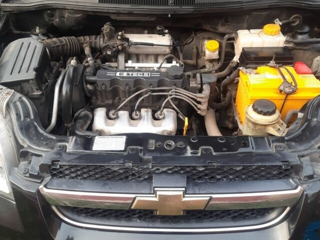 Черный Шевроле Авео, объемом двигателя 1.5 л и пробегом 82 тыс. км за 4500 $, фото 6 на Automoto.ua
