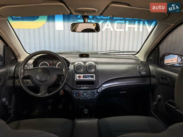 Черный Шевроле Авео, объемом двигателя 1.5 л и пробегом 160 тыс. км за 3600 $, фото 25 на Automoto.ua