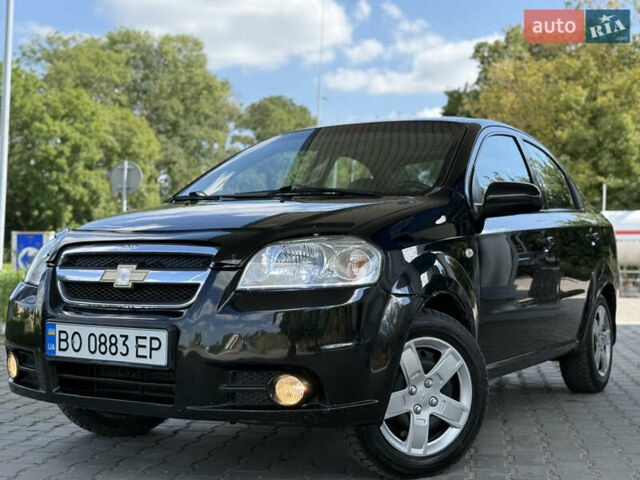 Черный Шевроле Авео, объемом двигателя 1.5 л и пробегом 127 тыс. км за 3899 $, фото 1 на Automoto.ua