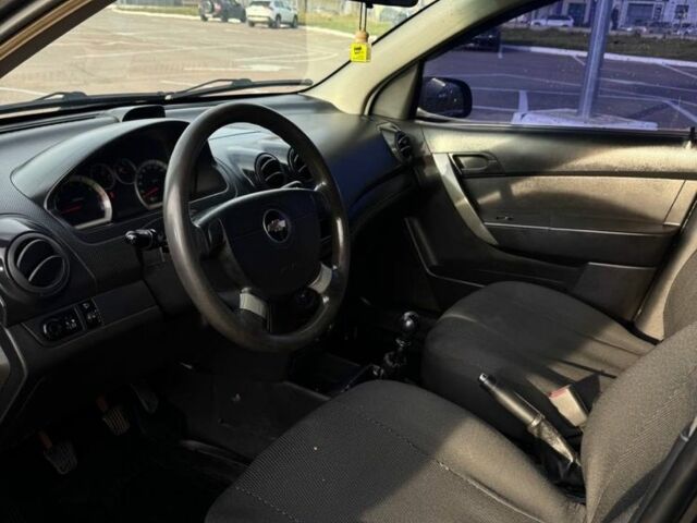 Черный Шевроле Авео, объемом двигателя 1.5 л и пробегом 200 тыс. км за 2500 $, фото 19 на Automoto.ua