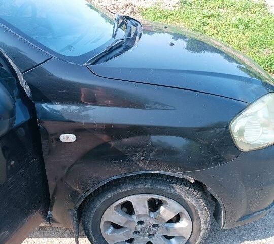 Чорний Шевроле Авео, об'ємом двигуна 1.5 л та пробігом 3 тис. км за 2500 $, фото 2 на Automoto.ua