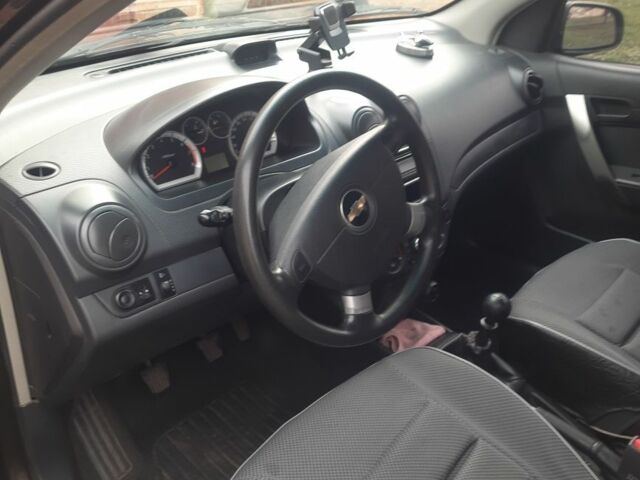 Черный Шевроле Авео, объемом двигателя 1.5 л и пробегом 82 тыс. км за 4500 $, фото 4 на Automoto.ua