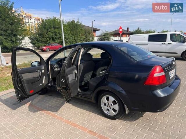Черный Шевроле Авео, объемом двигателя 1.5 л и пробегом 221 тыс. км за 4000 $, фото 7 на Automoto.ua