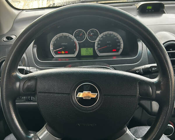 Черный Шевроле Авео, объемом двигателя 1.5 л и пробегом 145 тыс. км за 4200 $, фото 12 на Automoto.ua