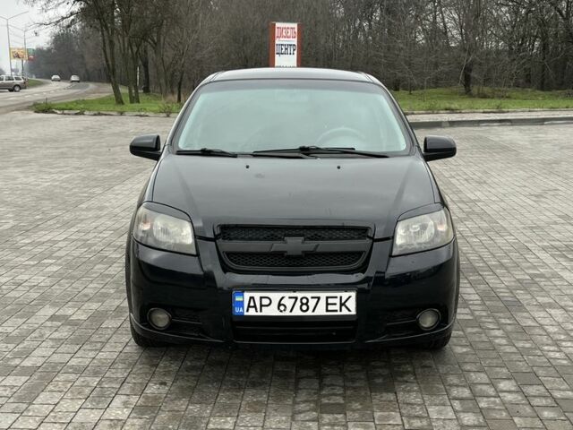 Черный Шевроле Авео, объемом двигателя 1.5 л и пробегом 290 тыс. км за 2999 $, фото 1 на Automoto.ua