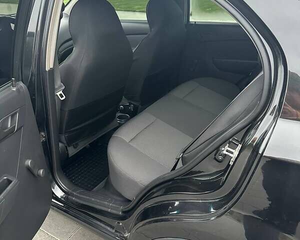 Черный Шевроле Авео, объемом двигателя 1.5 л и пробегом 60 тыс. км за 6500 $, фото 10 на Automoto.ua