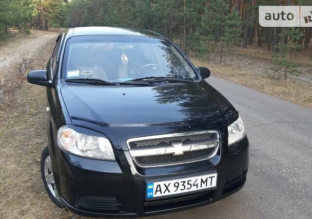 Чорний Шевроле Авео, об'ємом двигуна 1.5 л та пробігом 125 тис. км за 5000 $, фото 4 на Automoto.ua