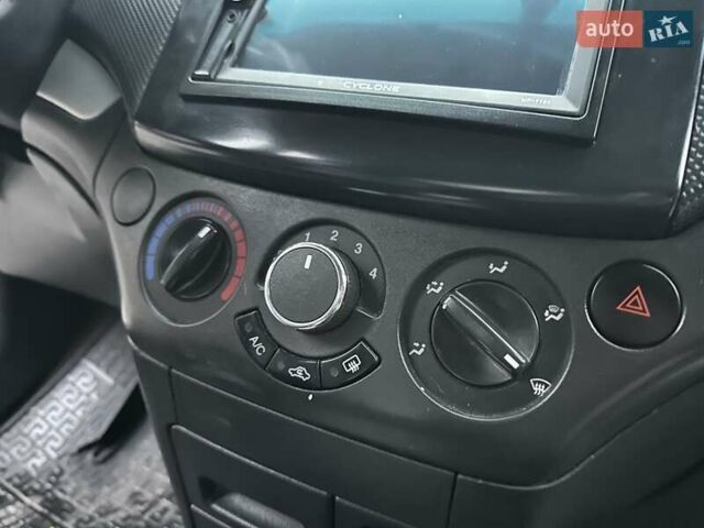 Черный Шевроле Авео, объемом двигателя 1.5 л и пробегом 249 тыс. км за 4300 $, фото 30 на Automoto.ua