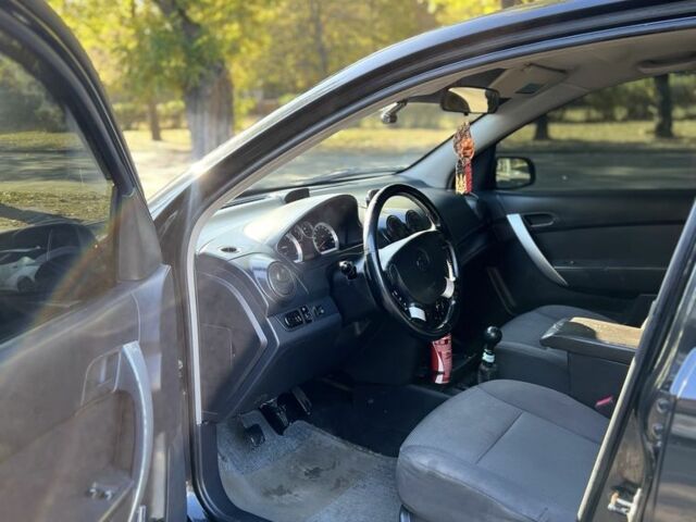 Черный Шевроле Авео, объемом двигателя 1.5 л и пробегом 250 тыс. км за 4100 $, фото 8 на Automoto.ua