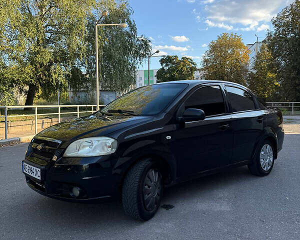 Черный Шевроле Авео, объемом двигателя 1.5 л и пробегом 300 тыс. км за 3700 $, фото 7 на Automoto.ua
