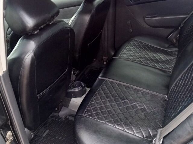 Чорний Шевроле Авео, об'ємом двигуна 1.5 л та пробігом 273 тис. км за 2960 $, фото 10 на Automoto.ua