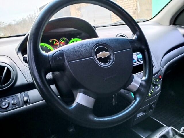 Чорний Шевроле Авео, об'ємом двигуна 1.5 л та пробігом 98 тис. км за 5400 $, фото 11 на Automoto.ua