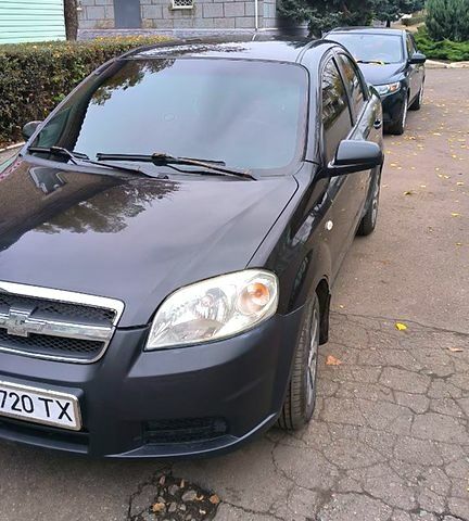 Черный Шевроле Авео, объемом двигателя 1.5 л и пробегом 512 тыс. км за 2800 $, фото 9 на Automoto.ua
