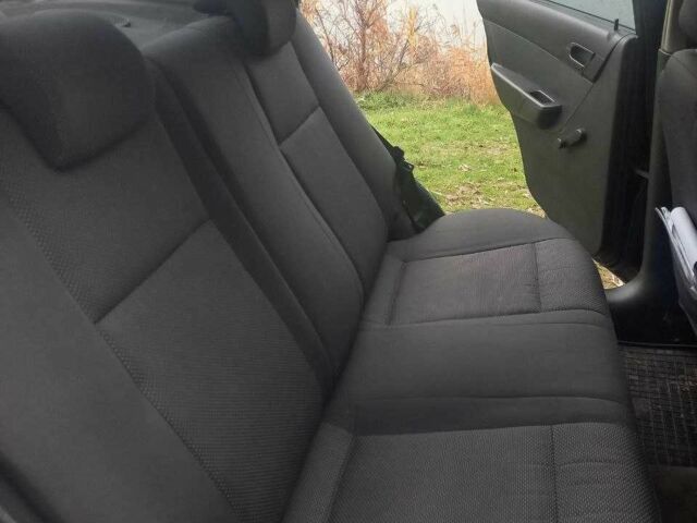 Черный Шевроле Авео, объемом двигателя 1.5 л и пробегом 218 тыс. км за 4000 $, фото 9 на Automoto.ua